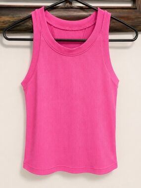 Women’s Ribbed Pink Crop Top